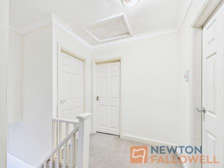 4 bedroom End of terrace house for sale in Kirkstall Crescent, Walsall, WS3