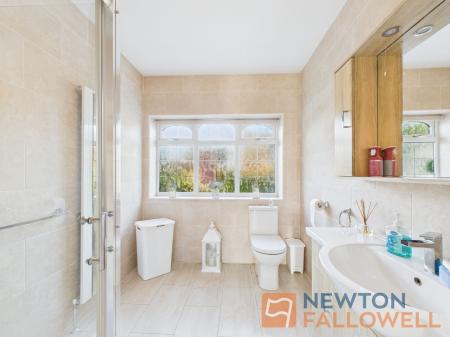 3 bedroom Detached bungalow for sale in Sanstone Close, Walsall, WS3