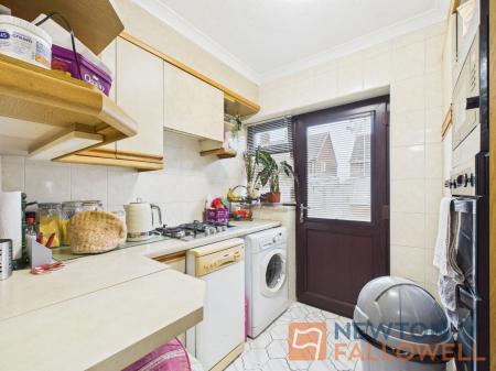 3 bedroom Terraced House for sale in Neath Road, Walsall, WS3