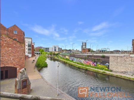 1 bedroom Flat for sale in Albion Street, Wolverhampton, WV1
