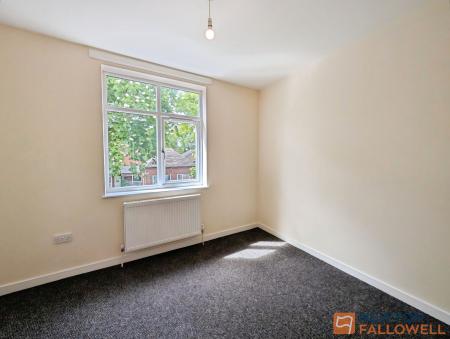 2 bedroom Flat to let in Elmore Row, Walsall, WS3