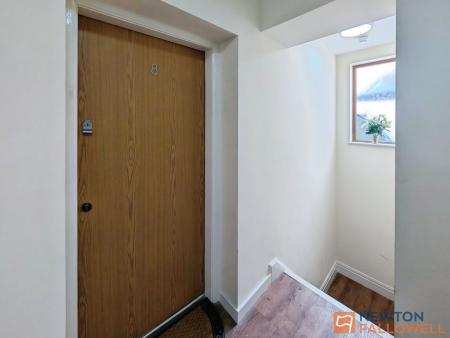 2 bedroom Flat to let in Elmore Row, Walsall, WS3