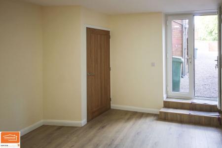 1 bedroom Flat to let in Stafford Street, Walsall, WS2