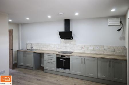 1 bedroom Flat to let in Stafford Street, Walsall, WS2