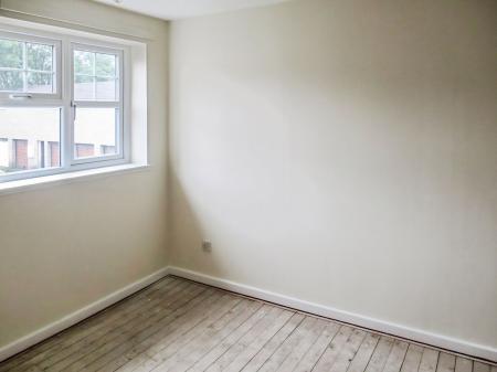 2 bedroom Terraced House to let in Harvesters Way, Willenhall, WV12