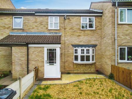2 bedroom Terraced House to let in Harvesters Way, Willenhall, WV12