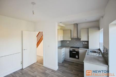 3 bedroom Semi-detached house to let in Station Road, Rushall, WS4