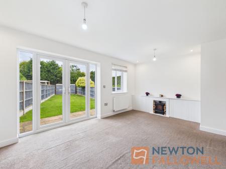 3 bedroom Semi-detached house to let in Leahall Lane, Brereton, WS15