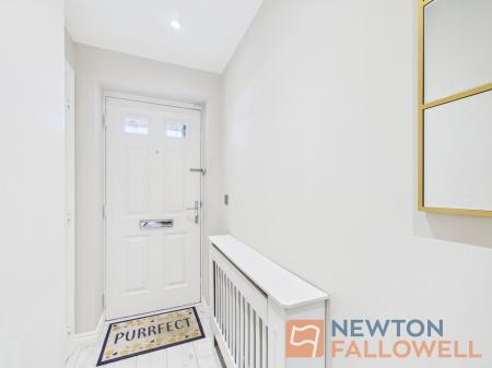 3 bedroom End of terrace house for sale in Catches Drive, Bloxwich, WS3