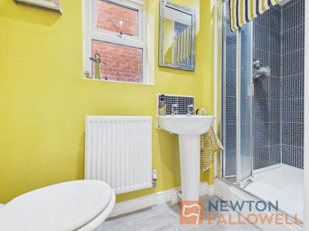 3 bedroom End of terrace house for sale in Catches Drive, Bloxwich, WS3