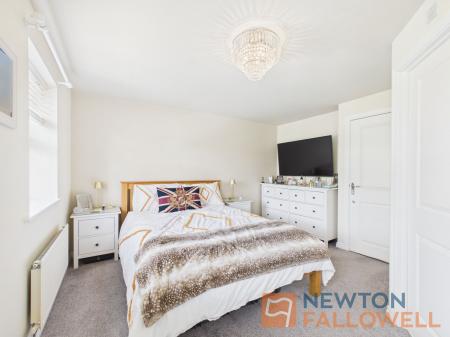 3 bedroom End of terrace house for sale in Catches Drive, Bloxwich, WS3