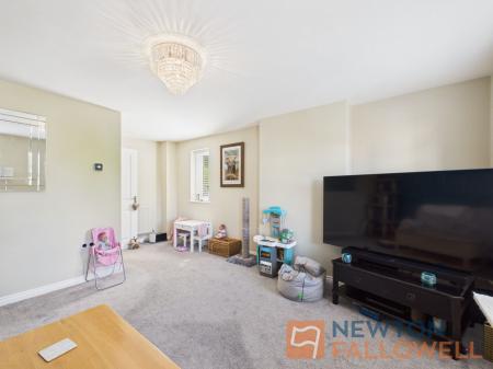 3 bedroom End of terrace house for sale in Catches Drive, Bloxwich, WS3