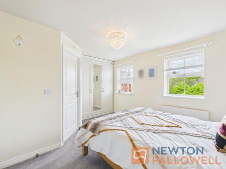 3 bedroom End of terrace house for sale in Catches Drive, Bloxwich, WS3