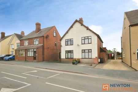 Broad Lane, Essington, WV11