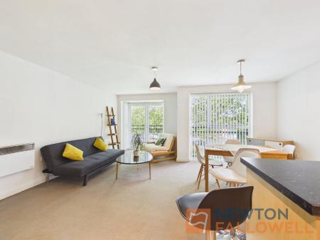 2 bedroom Flat for sale in Broadway, Walsall, WS1