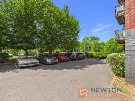 2 bedroom Flat for sale in Broadway, Walsall, WS1