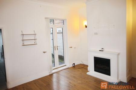 3 bedroom Terraced House to let in Cecil Street, Walsall, WS4