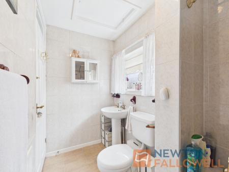 3 bedroom Detached house for sale in Rothesay Way, Willenhall, WV12