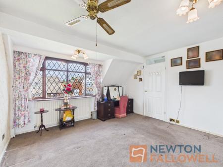 3 bedroom Detached house for sale in Rothesay Way, Willenhall, WV12