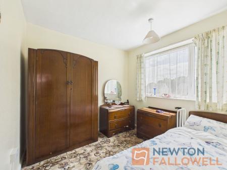 3 bedroom Semi-detached house for sale in Simmonds Road, Walsall, WS3