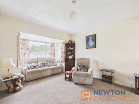 3 bedroom Semi-detached house for sale in Simmonds Road, Walsall, WS3