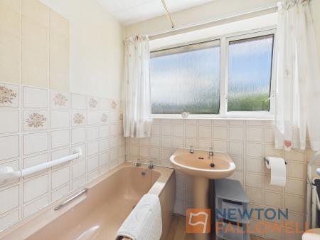 3 bedroom Semi-detached house for sale in Simmonds Road, Walsall, WS3