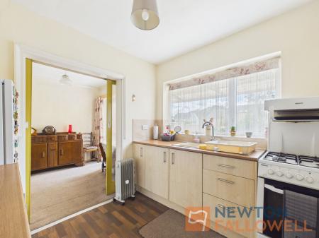 3 bedroom Semi-detached house for sale in Simmonds Road, Walsall, WS3