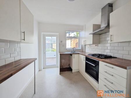 2 bedroom Terraced House to let in Irvine Road, Walsall, WS3