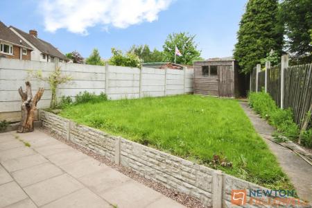2 bedroom Terraced House to let in Irvine Road, Walsall, WS3