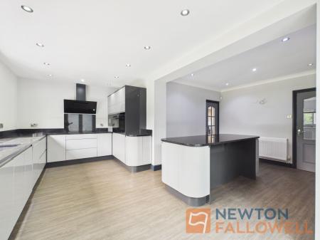 3 bedroom Semi-detached house for sale in Long Lane, Walsall, WS6