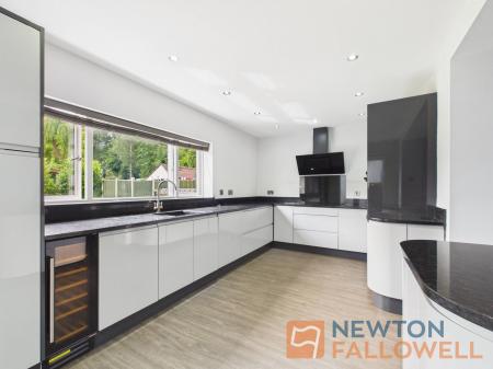 3 bedroom Semi-detached house for sale in Long Lane, Walsall, WS6