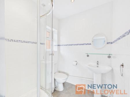 3 bedroom Semi-detached house for sale in Long Lane, Walsall, WS6