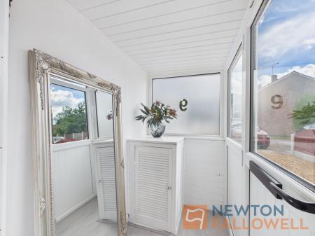3 bedroom Terraced House to let in Charlemonte Close, Hednesford, WS12