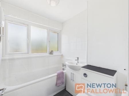 3 bedroom Terraced House to let in Charlemonte Close, Hednesford, WS12