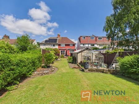 3 bedroom Semi-detached house for sale in Forest Avenue, Walsall, WS3