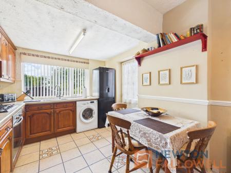 3 bedroom Semi-detached house for sale in Forest Avenue, Walsall, WS3
