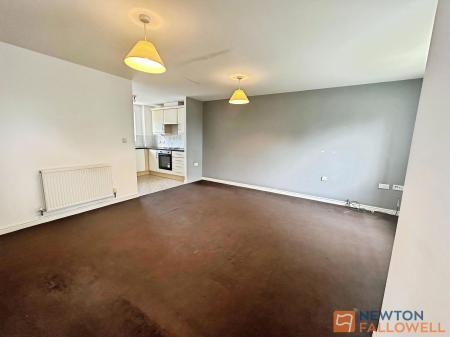 2 bedroom Flat to let in Walker Road, Walsall, WS3