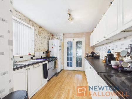 3 bedroom Semi-detached house for sale in Harden Road, Walsall, WS3