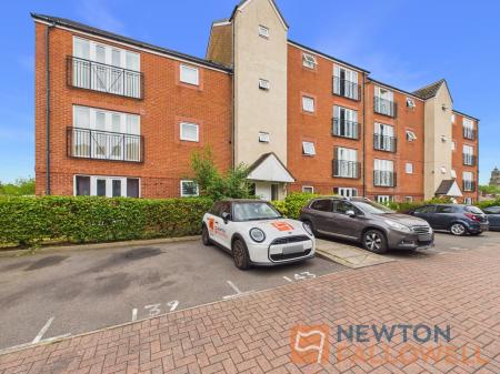 2 bedroom Flat for sale in Terret Close, Walsall, WS1