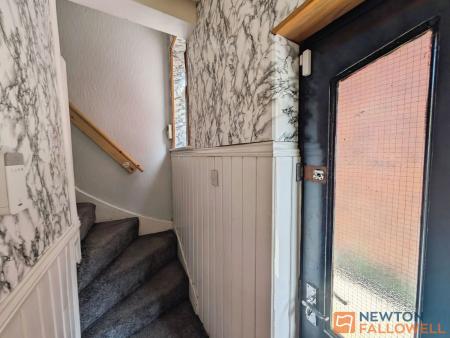 1 bedroom Flat to let in Field Road, Walsall, WS3