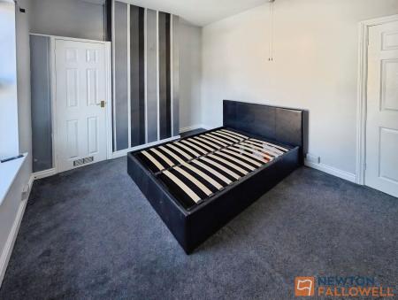 1 bedroom Flat to let in Field Road, Walsall, WS3