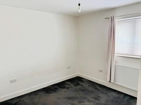 3 bedroom Semi-detached house to let in Park Road, Norton Canes, WS11
