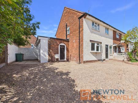 3 bedroom Semi-detached house for sale in Chestnut Road, Walsall, WS3