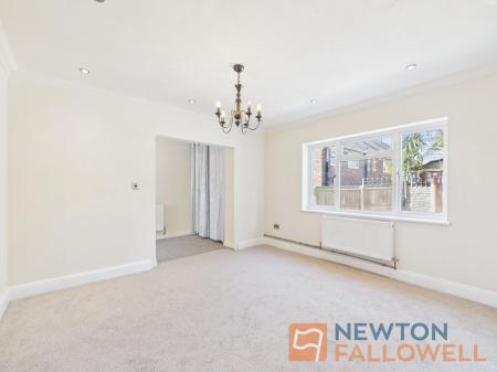3 bedroom Semi-detached house for sale in Chestnut Road, Walsall, WS3