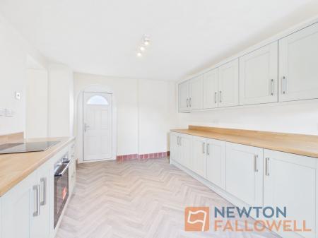 3 bedroom Semi-detached house for sale in Chestnut Road, Walsall, WS3
