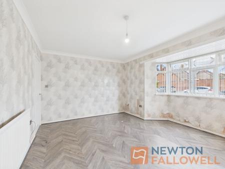 1 bedroom Flat for sale in Shackleton Road, Walsall, WS3