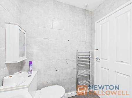 1 bedroom Flat for sale in Shackleton Road, Walsall, WS3