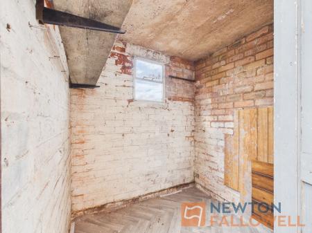 1 bedroom Flat for sale in Shackleton Road, Walsall, WS3