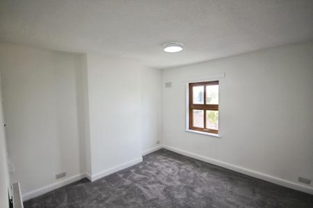 2 bedroom Terraced House to let in Broad Street, Cannock, WS11