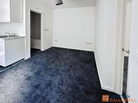 1 bedroom Flat to let in Harrison Street, Bloxwich, WS3